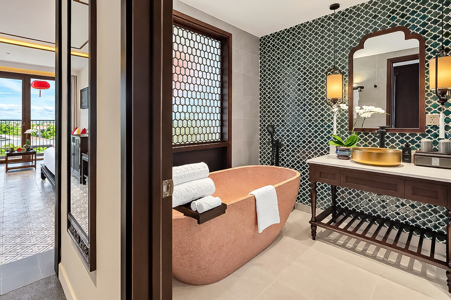 Lantern Suite - 2