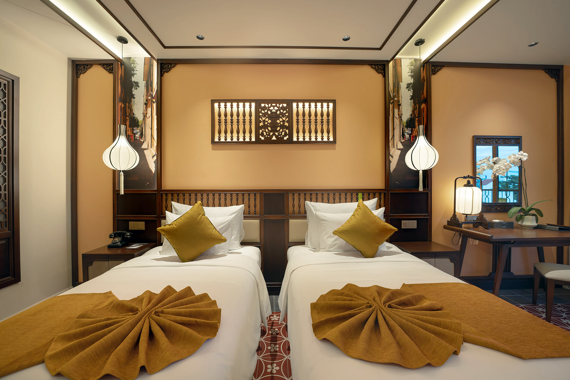 Lantern Suite - 2