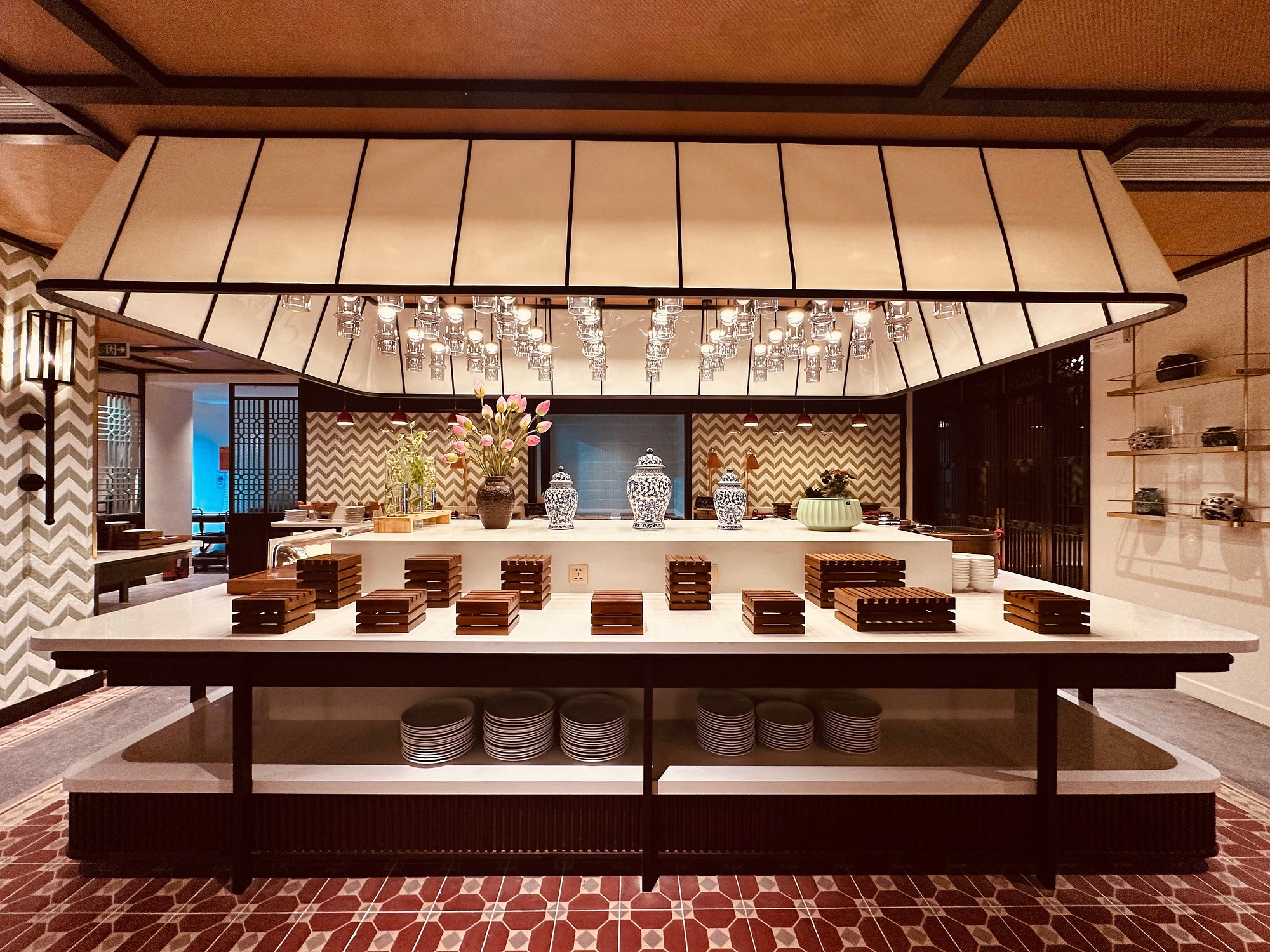 Moonlight House Restaurant